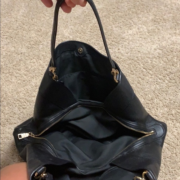 Large leather Coach purse - Picture 6 of 7